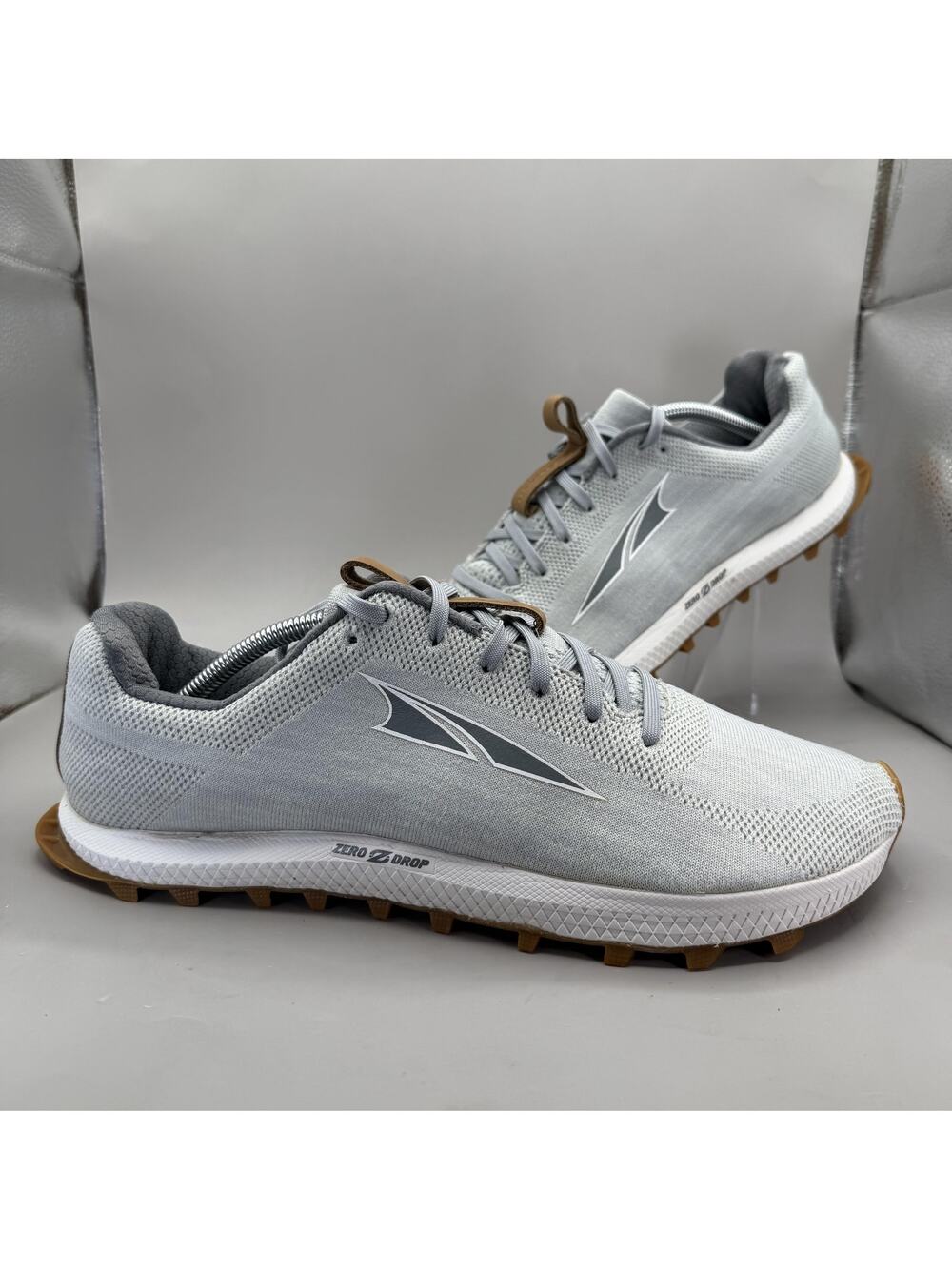 Altra Suplante Shoes Mens Size 11.5 Gray Knit Trail Running Sneakers ALM1999C220